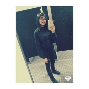 Meet your Posher, Alyssa